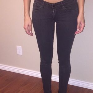 Black Skinny Jeans